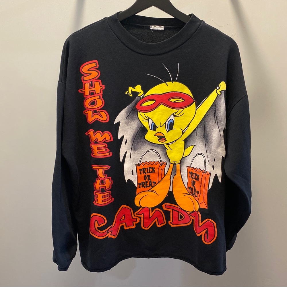 Vintage Looney Tunes Tweety Sweatshirt Size XL Black Halloween Show Me Candy 90s